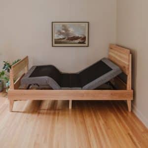 Adjustable bed frame - head & foot articulation, zero gravity position